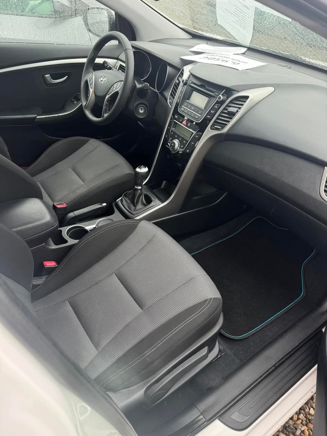 
								HYUNDAI I30 2012 full									