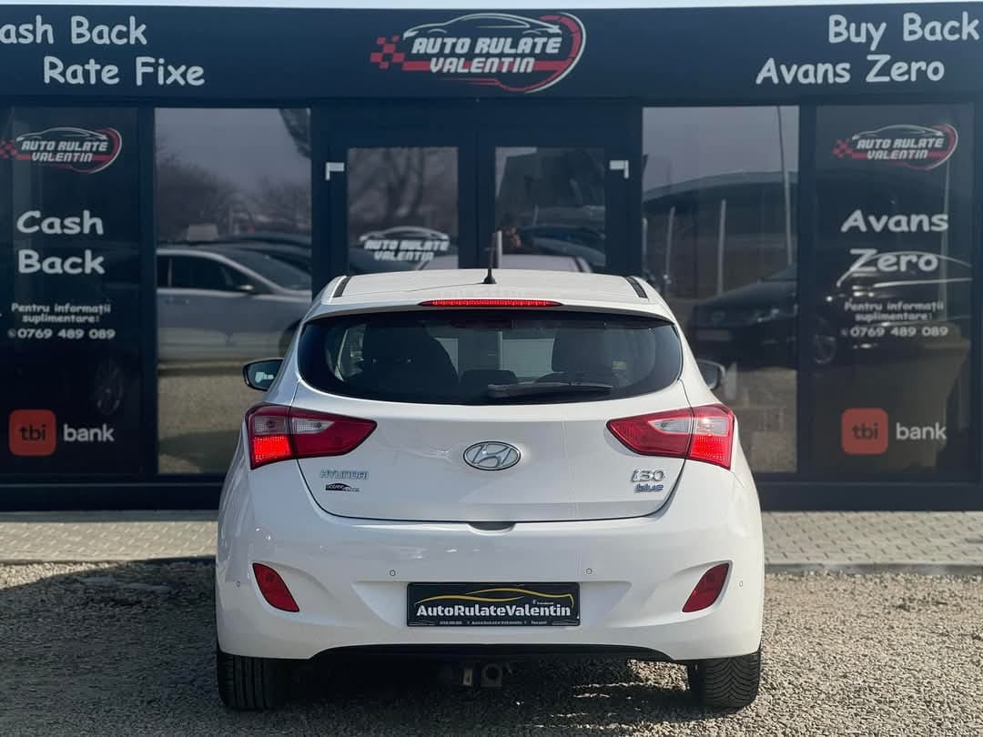 
								HYUNDAI I30 2012 full									