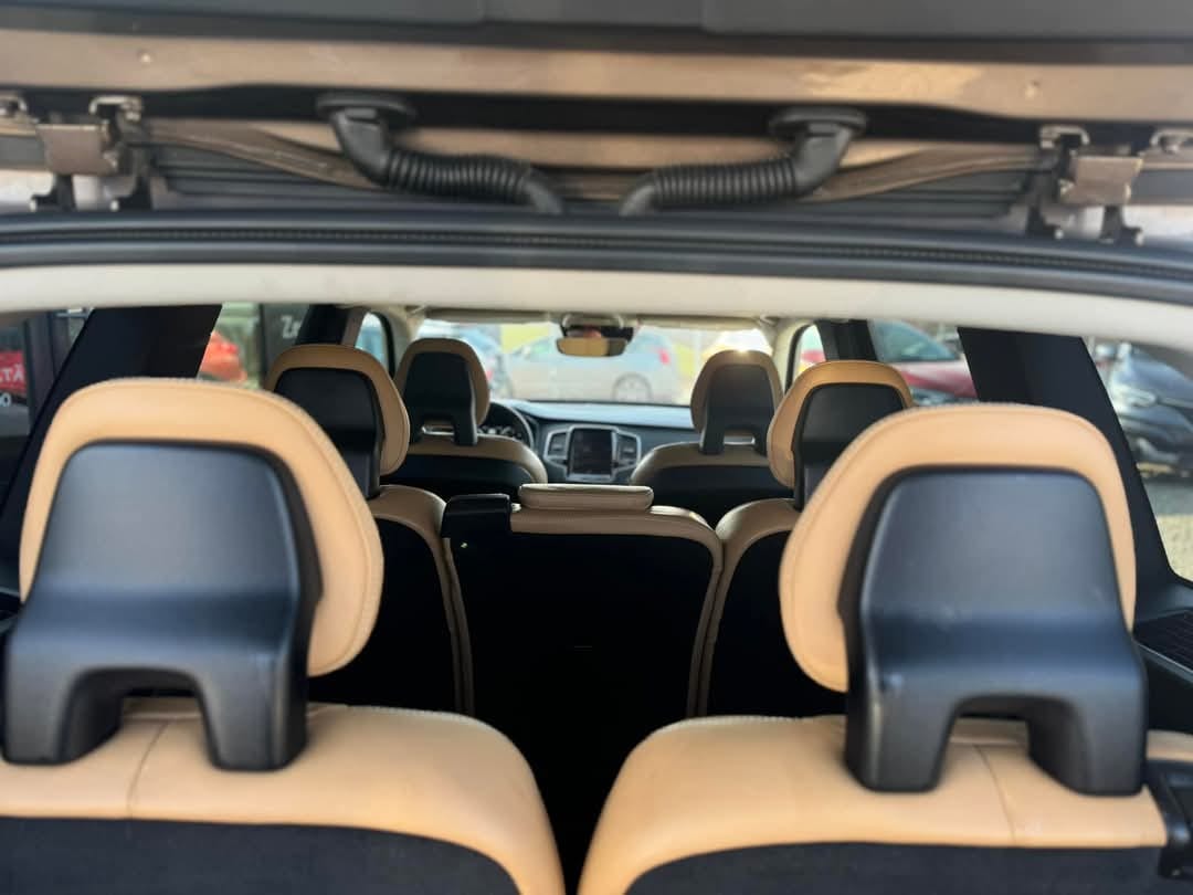 
								VOLVO XC90 2016 full									