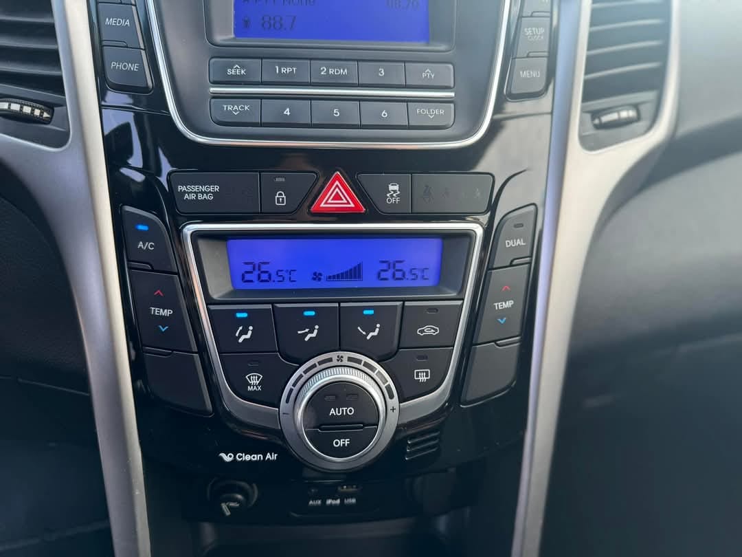 
								HYUNDAI I30 2012 full									