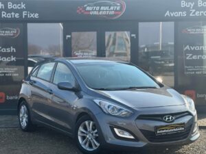 HYUNDAI I30 2012