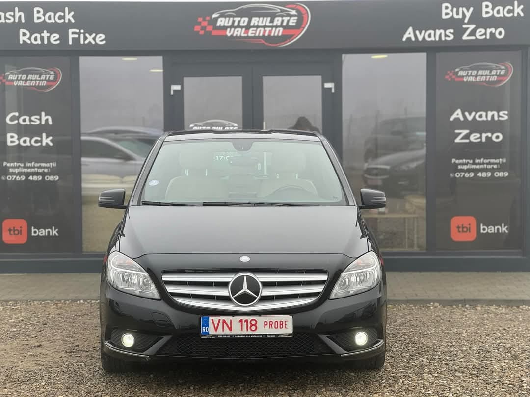 
								MERCEDES BENZ B180 2012 full									