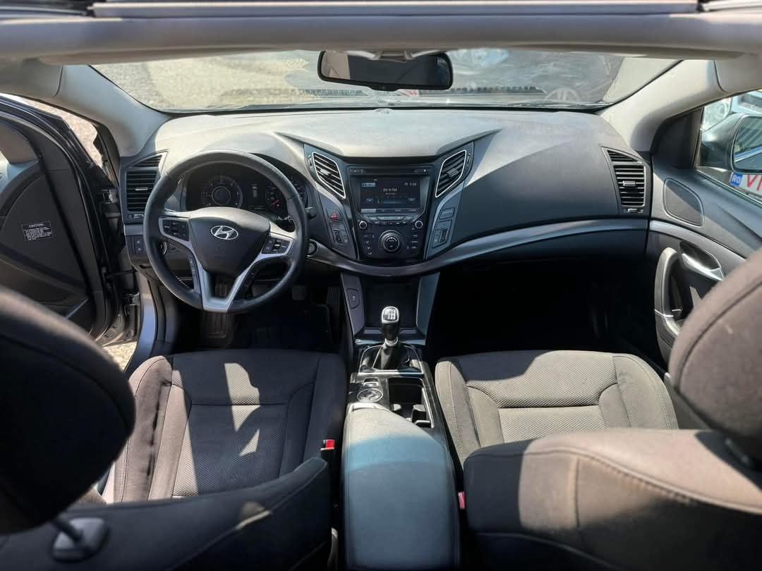 
								HYUNDAI I40 2013 full									