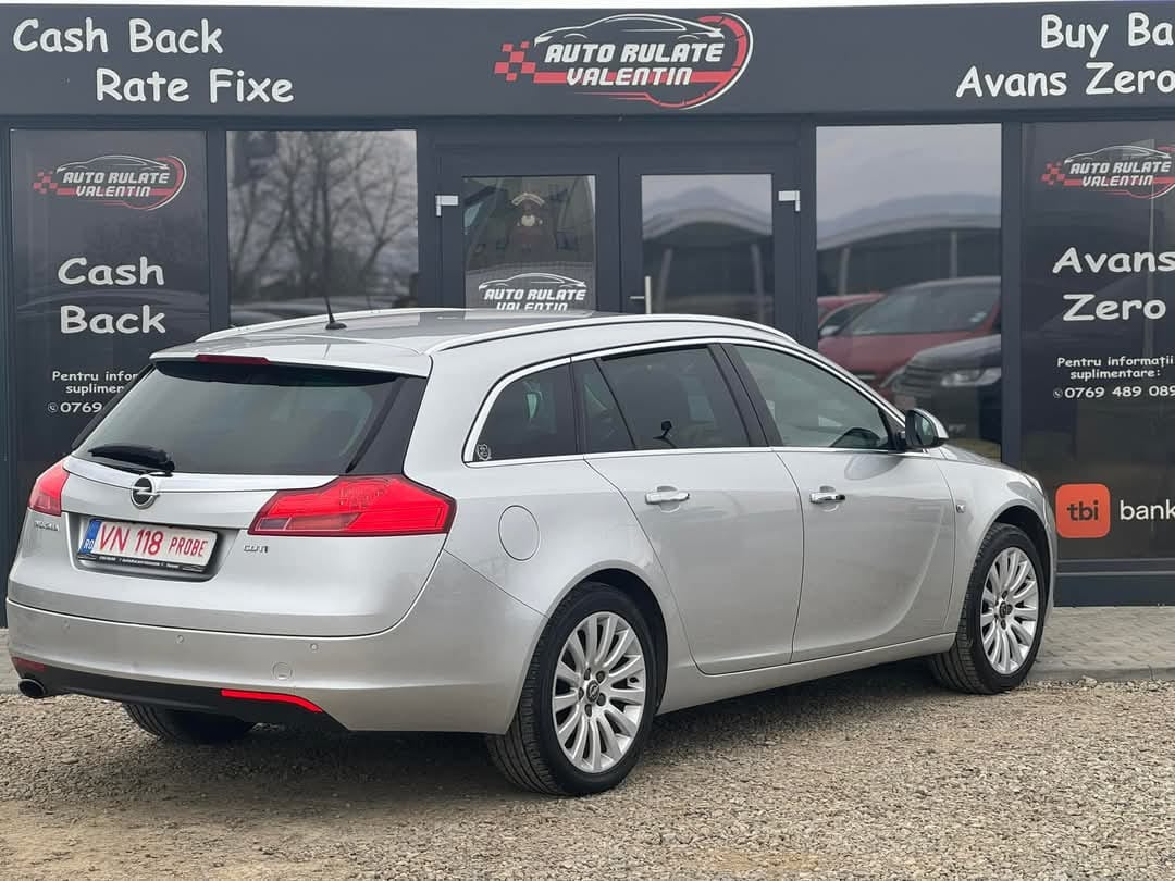 
								OPEL INSIGNIA 2009 full									