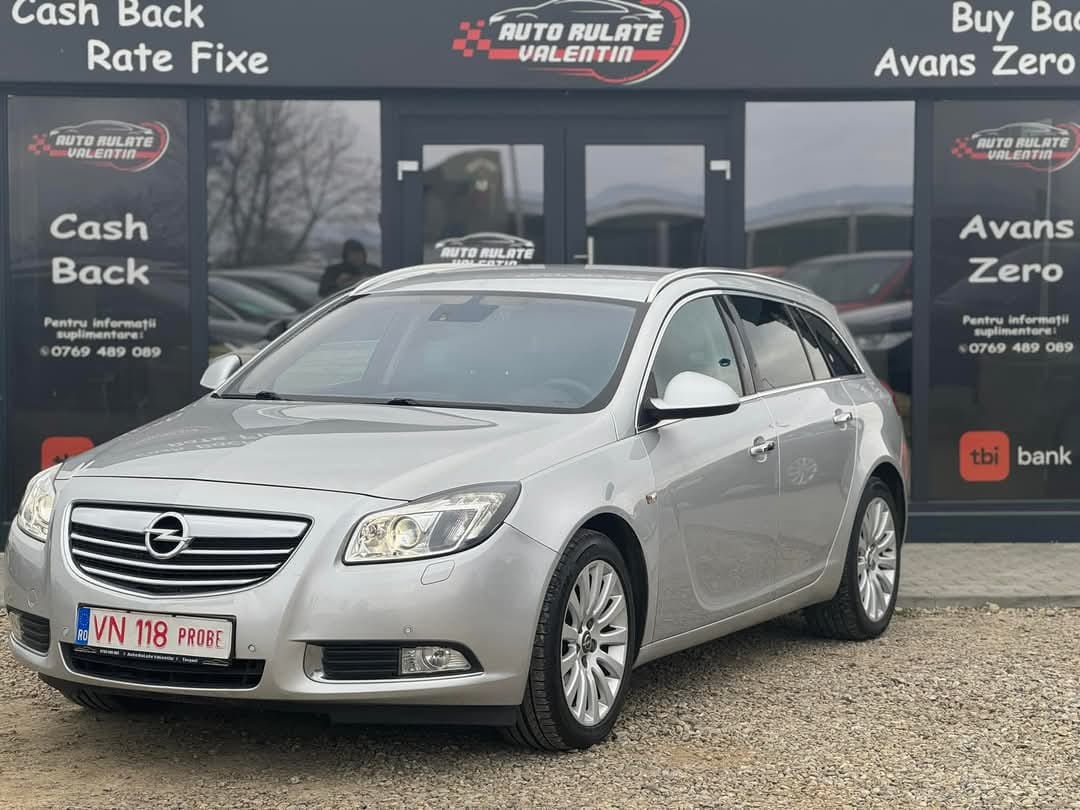 
								OPEL INSIGNIA 2009 full									