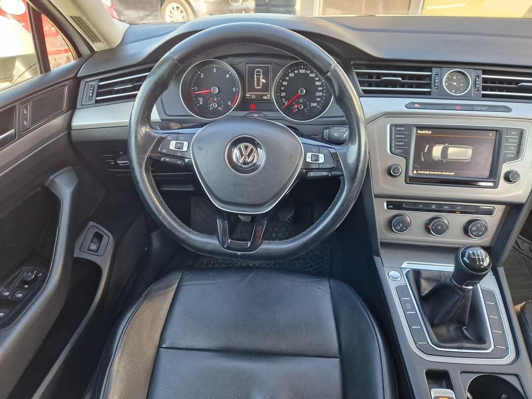 
								VOLKSWAGEN PASSAT B8 2016 full									