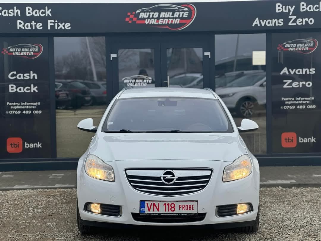 
								OPEL INSIGNIA 2012 full									